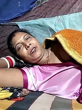 Snapshot of Savita992 chatting on 01/31/26, 07:11 Savita992 online show from 01/31/26, 07:11