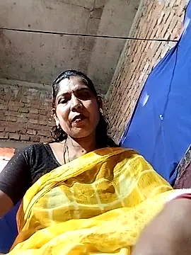Snapshot of Savita992 chatting on 02/03/26, 05:27 Savita992 online show from 02/03/26, 05:27