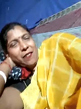 Snapshot of Savita992 chatting on 02/03/26, 06:51 Savita992 online show from 02/03/26, 06:51