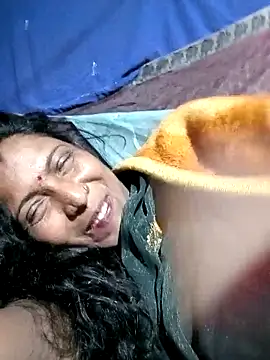 Snapshot of Savita992 chatting on 02/08/26, 12:36 Savita992 online show from 02/08/26, 12:36