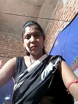 Snapshot of Savita992 chatting on 04/23/26, 04:14 Savita992 online show from 04/23/26, 04:14