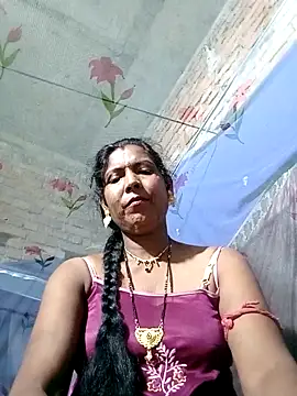 Snapshot of Savita992 chatting on 05/07/26, 07:08 Savita992 online show from 05/07/26, 07:08