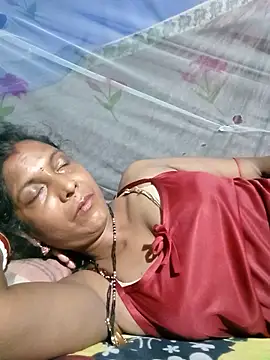 Snapshot of Savita992 chatting on 05/22/26, 07:41 Savita992 online show from 05/22/26, 07:41
