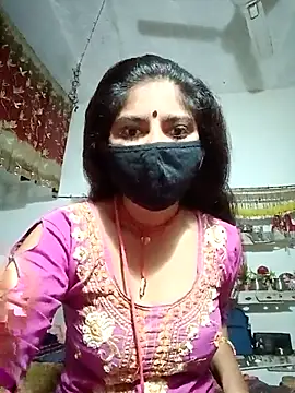 Snapshot of Daisygirl9 chatting on 10/26/25, 12:38 Daisygirl9 online show from 10/26/25, 12:38