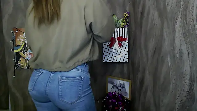 Linda S  online show from 10/07/25, 11:18