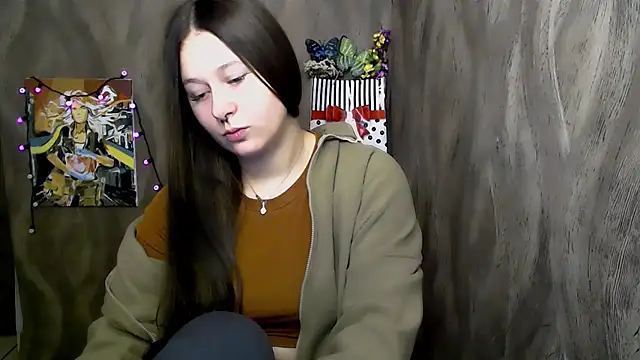 Snapshot of Linda_S_ chatting on 11/29/25, 02:09 Linda S online show from 11/29/25, 02:09