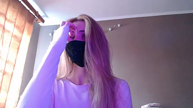 Iris lave online show from 09/18/25, 10:28