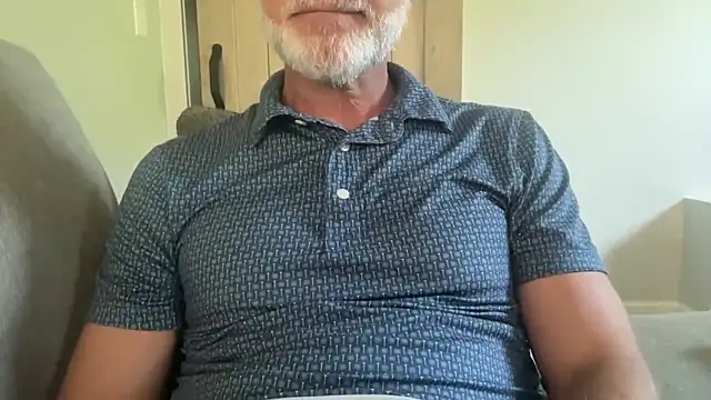 Snapshot of braselton06 chatting on 09/12/25, 05:13 braselton06 online show from 09/12/25, 05:13