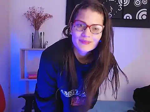 Snapshot of Camila-ventura chatting on 09/11/25, 08:09 Camila-ventura online show from 09/11/25, 08:09