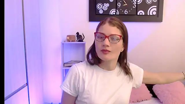 Camila-ventura online show from 06/12/26, 01:54