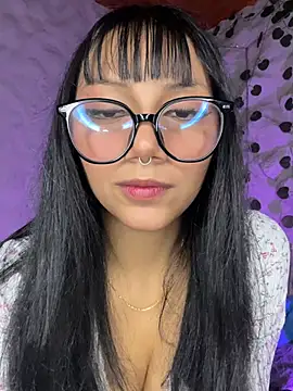 Snapshot of Maddy_w chatting on 04/01/26, 03:40 Maddy w online show from 04/01/26, 03:40