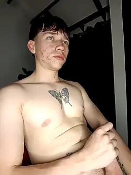 Logan sixxer online show from 09/14/25, 07:18