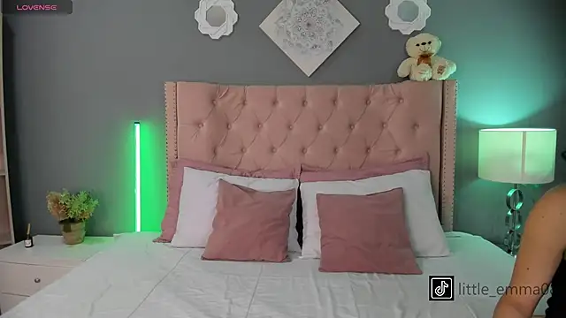 Joe And Emma online show from 10/21/25, 07:14