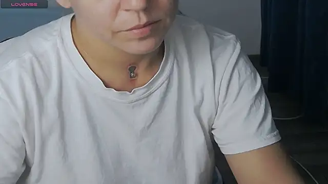 KatyNolann online show from 10/27/25, 11:20