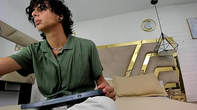 Ibratxandy online show from 11/01/25, 06:32