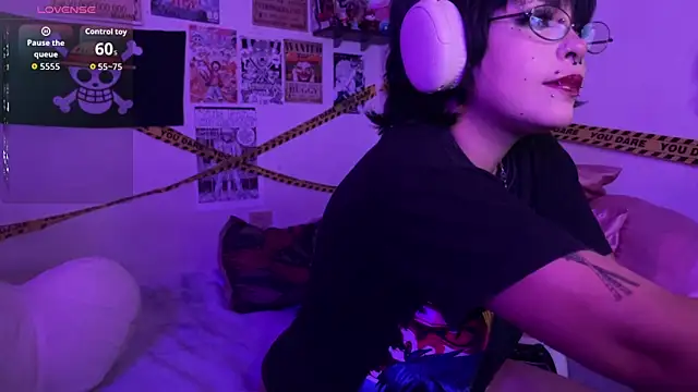 PixelKitty  online show from 05/15/26, 01:45