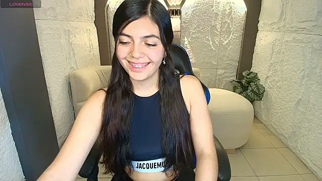 cami goddess r online show from 10/24/25, 07:43