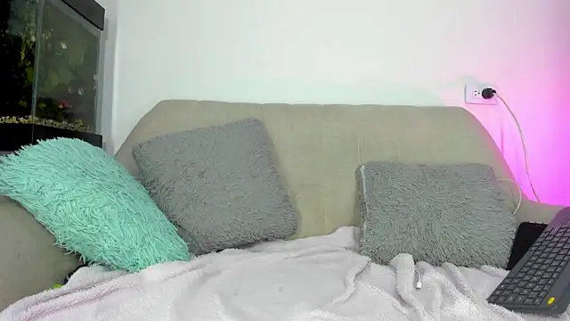 teo saenz online show from 10/16/25, 03:07