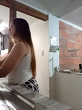 Snapshot of Arianna_Moss chatting on 09/23/25, 02:09 Arianna Moss online show from 09/23/25, 02:09