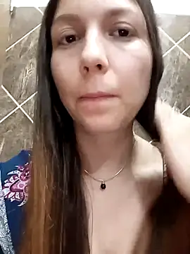 Arianna Moss online show from 11/10/25, 02:21