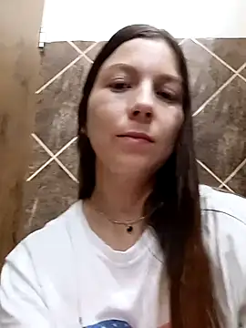 Arianna Moss online show from 11/13/25, 01:37