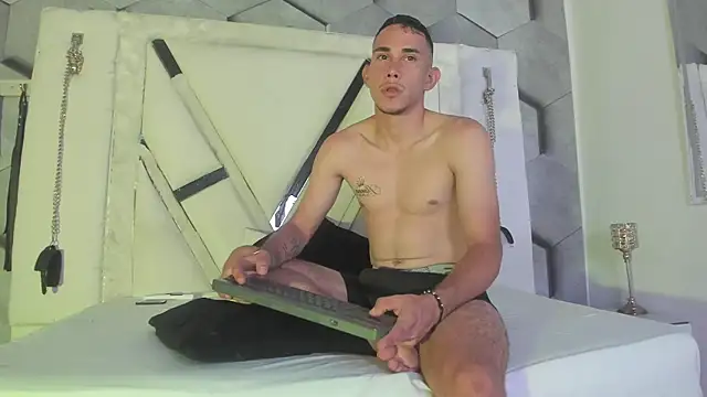 PeterBowel online show from 09/19/25, 02:46