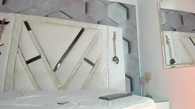 PeterBowel online show from 10/07/25, 02:42