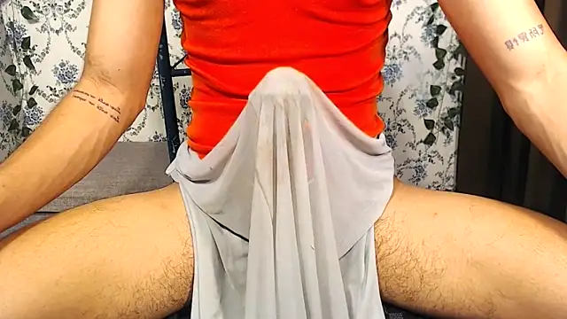 Snapshot of CUMLOADER_Brook chatting on 11/28/25, 05:10 CUMLOADER Brook online show from 11/28/25, 05:10