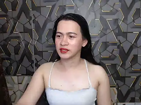 Snapshot of ur_asianpretty chatting on 06/11/26, 02:11 ur asianpretty online show from 06/11/26, 02:11