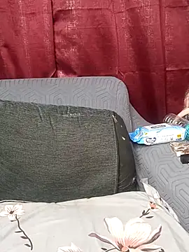 Snapshot of Ishu_Lovee chatting on 11/29/25, 08:01 Ishu Lovee online show from 11/29/25, 08:01