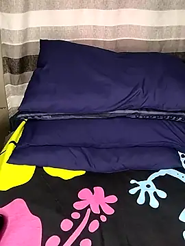 Berryangel03 online show from 10/19/25, 01:34