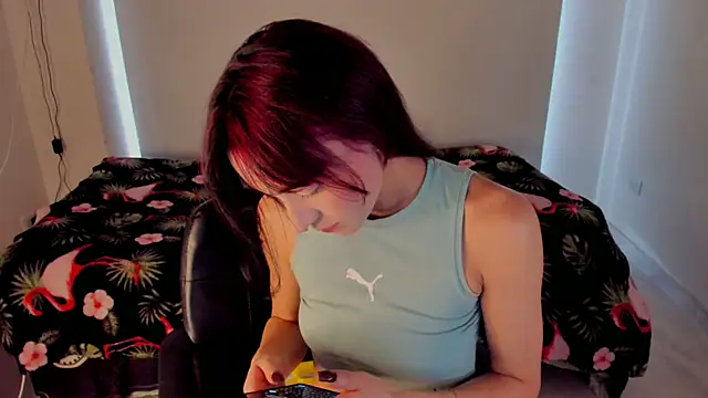 Snapshot of Madison_charlotte chatting on 10/29/25, 05:25 Madison charlotte online show from 10/29/25, 05:25