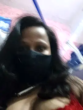 Snapshot of shalubhabhi69 chatting on 11/02/25, 08:00 shalubhabhi69 online show from 11/02/25, 08:00