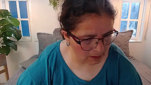 Linda banks  online show from 11/25/25, 08:53