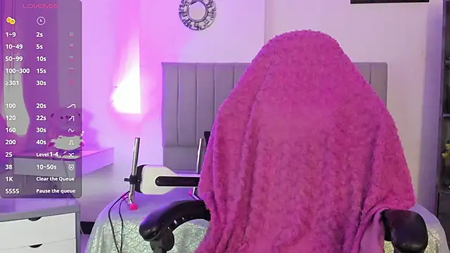 Snapshot of Scarlett21__ chatting on 10/05/25, 03:38 Scarlett21 online show from 10/05/25, 03:38