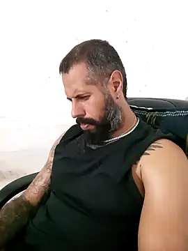 Snapshot of Matheus_Blaze chatting on 09/25/25, 03:43 Matheus Blaze online show from 09/25/25, 03:43