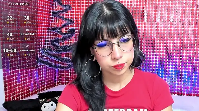 Snapshot of Rose_72 chatting on 01/18/26, 08:34 Rose 72 online show from 01/18/26, 08:34