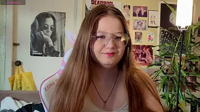 Sienna-Cow online show from 10/18/25, 12:17