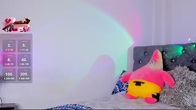 Snapshot of beauty_doll1 chatting on 10/18/25, 03:13 beauty doll1 online show from 10/18/25, 03:13