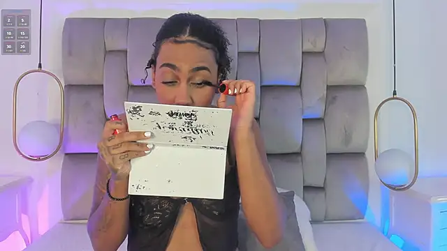 OnlyGia online show from 01/15/26, 03:33