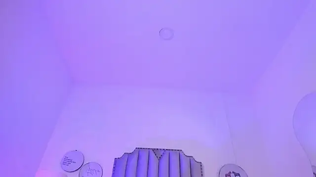 OnlyGia online show from 05/14/26, 10:49