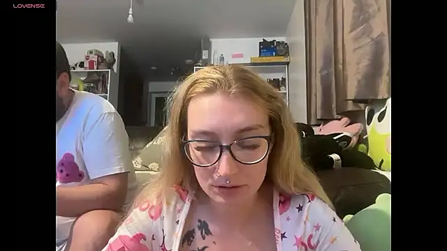 harleyblair online show from 11/03/25, 11:37