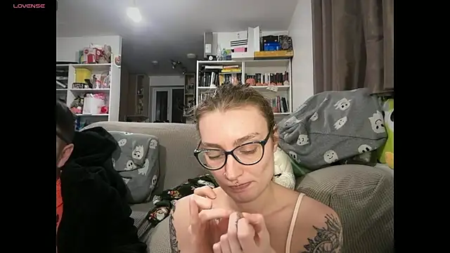 Snapshot of harleyblair chatting on 02/26/26, 09:36 harleyblair online show from 02/26/26, 09:36