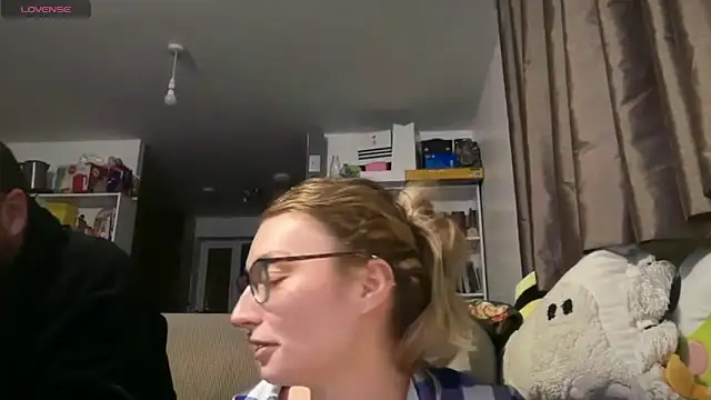 Snapshot of harleyblair chatting on 03/18/26, 11:08 harleyblair online show from 03/18/26, 11:08