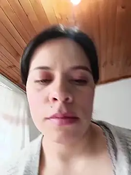 JenniferLegs online show from 12/17/25, 07:53