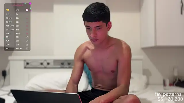 Snapshot of jim_dj chatting on 11/06/25, 05:25 jim dj online show from 11/06/25, 05:25