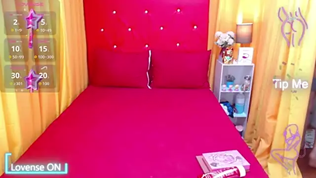 XxAnna HornyxX online show from 11/24/25, 04:18