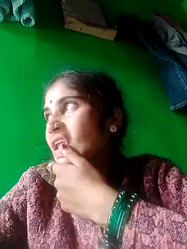 Sneha sharma1 online show from 10/30/25, 09:33