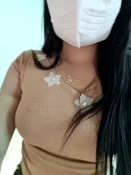 Snapshot of asian_2k chatting on 10/10/25, 01:37 asian 2k online show from 10/10/25, 01:37