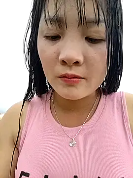 Snapshot of asian_2k chatting on 10/31/25, 01:28 asian 2k online show from 10/31/25, 01:28